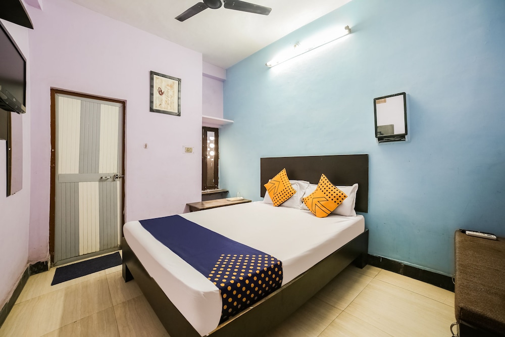 SPOT ON 45729 Hotel Kailash view 3