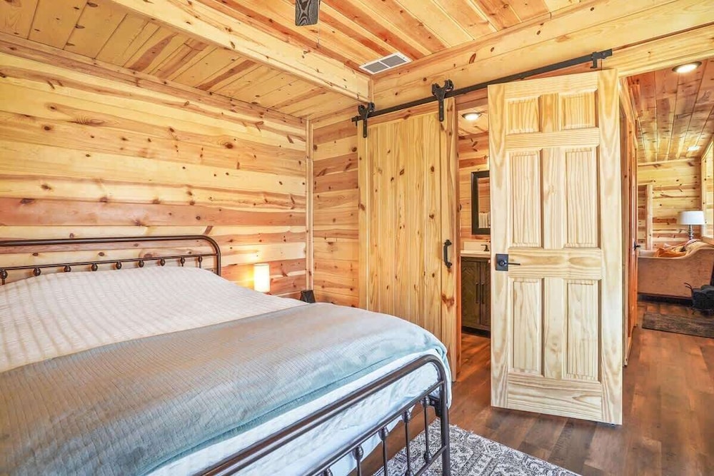 Fern Woods A Modern Take on Hocking Hills Cabins
