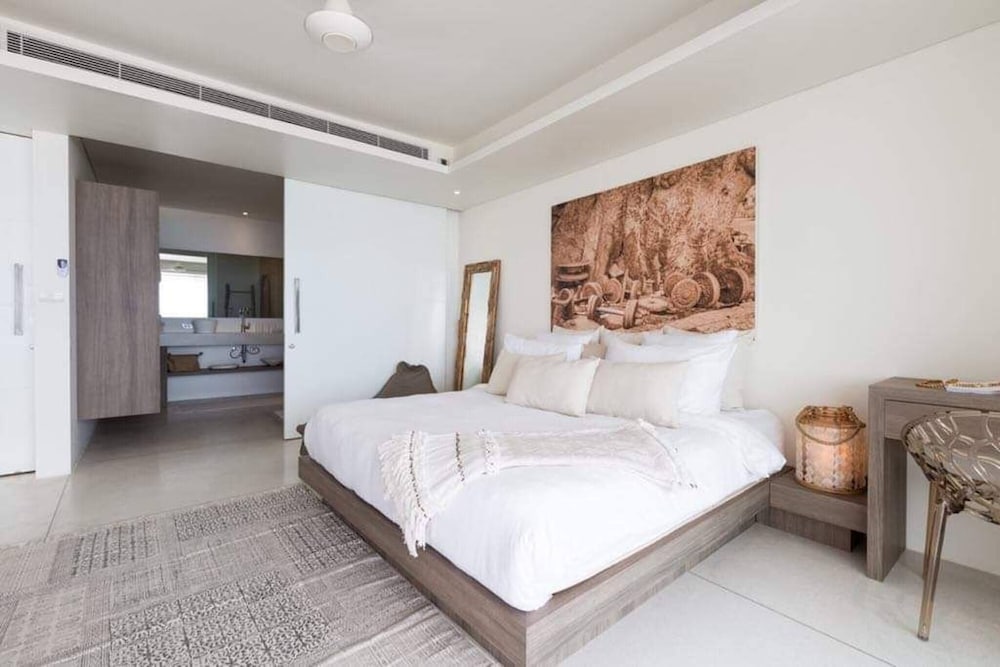 Villa Lova Chaweng Beach