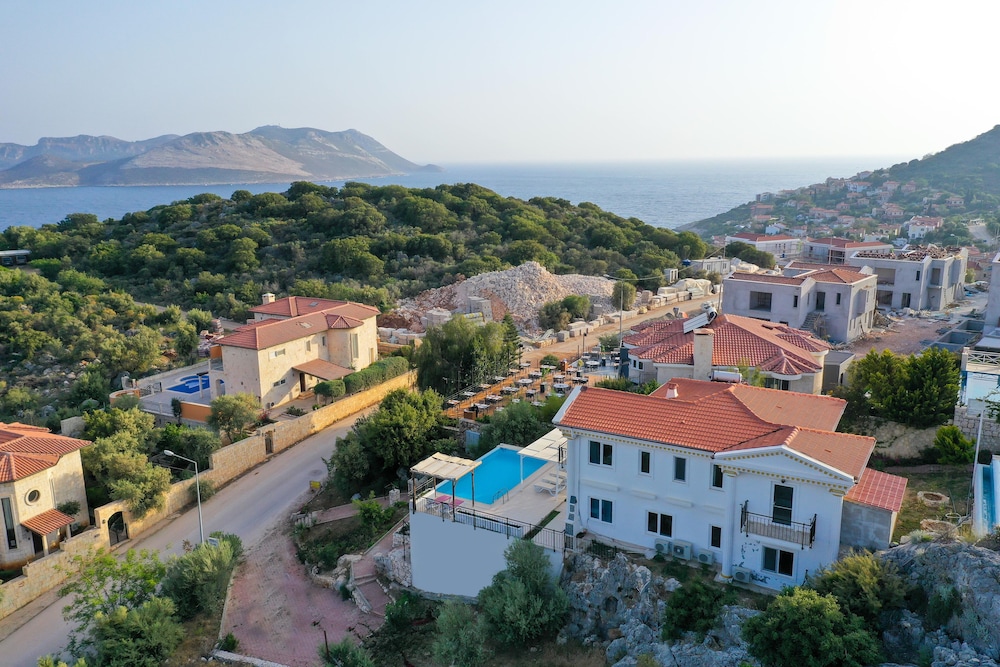 Soral Villa