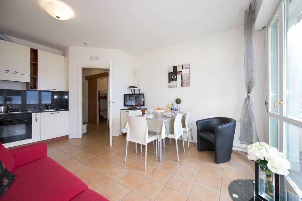 Porto Letizia P9 photo 2