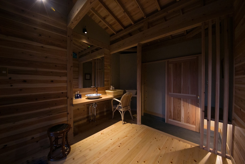 Shukubo Kawaseminoshou - The Kingfisher resort -