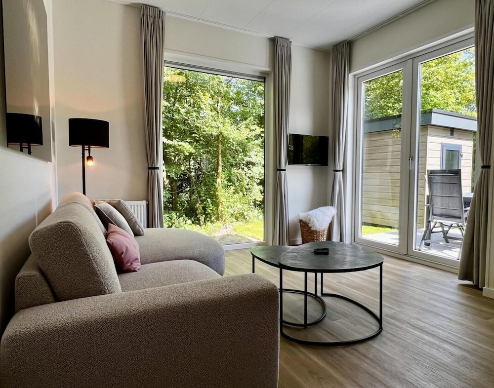 Unique Chalet for 5 With Garden