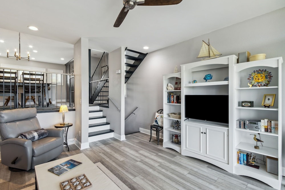 Sandpiper Loop 95082 2 Bedroom Townhouse