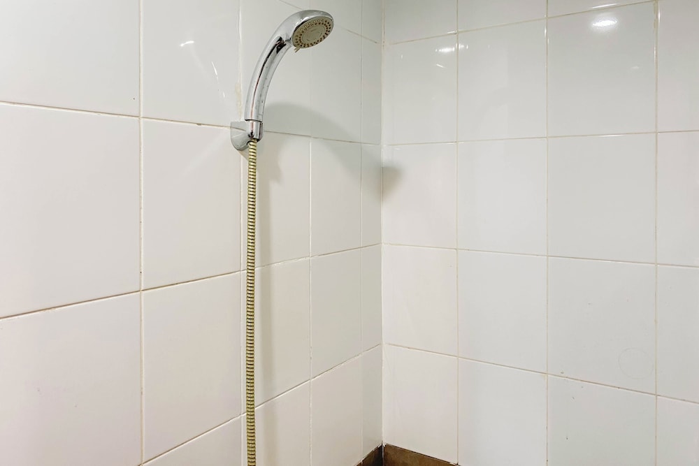 Pleasant And Modern Look 1Br Green Pramuka City Apartment