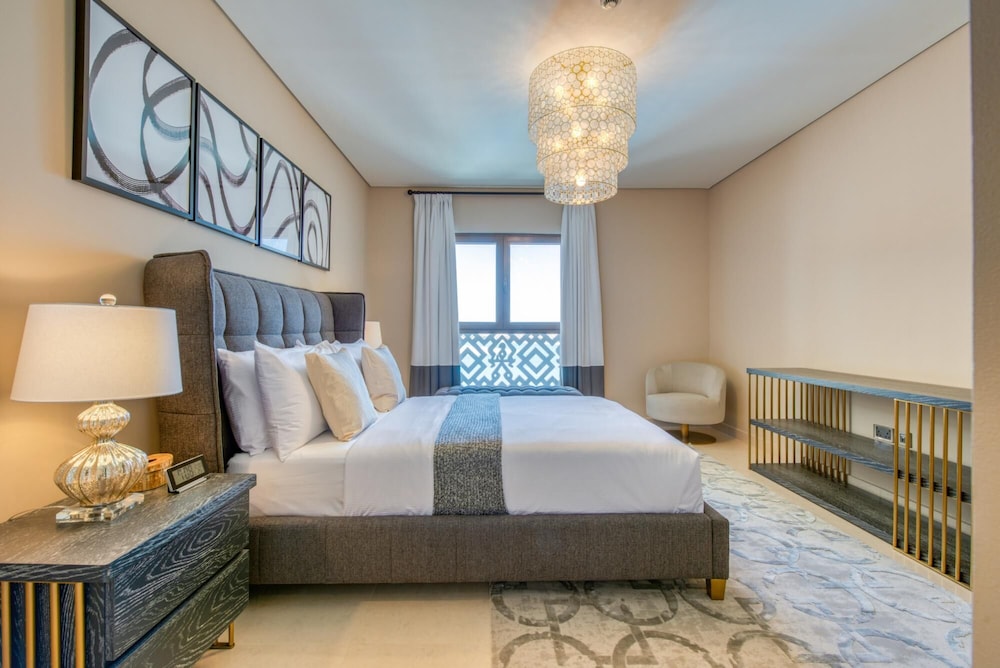 Luxury Palm Apartment With Beach Sea View