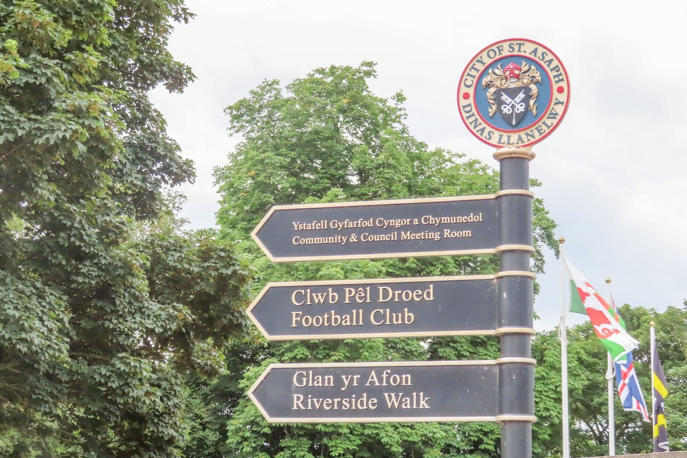 Plas Coch