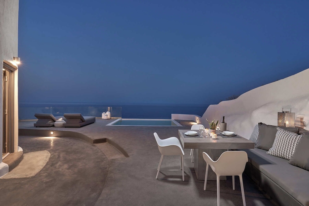 Topos Exclusive Santorini