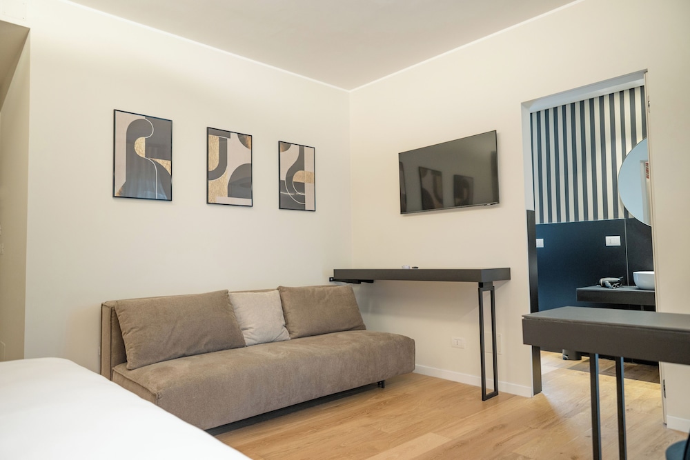VILLA GALENTINO SUITE ROOM
