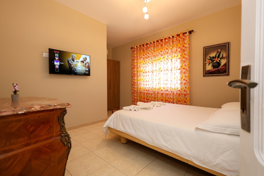 Apartments Luxury Mimani 2