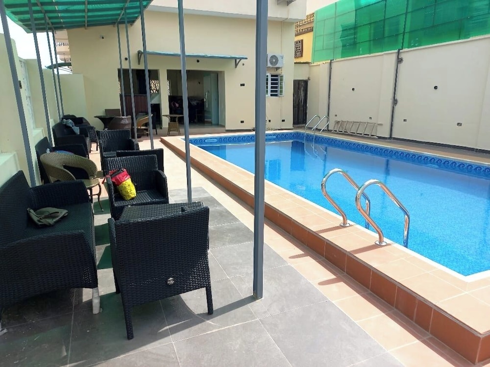 GrandField Hotels