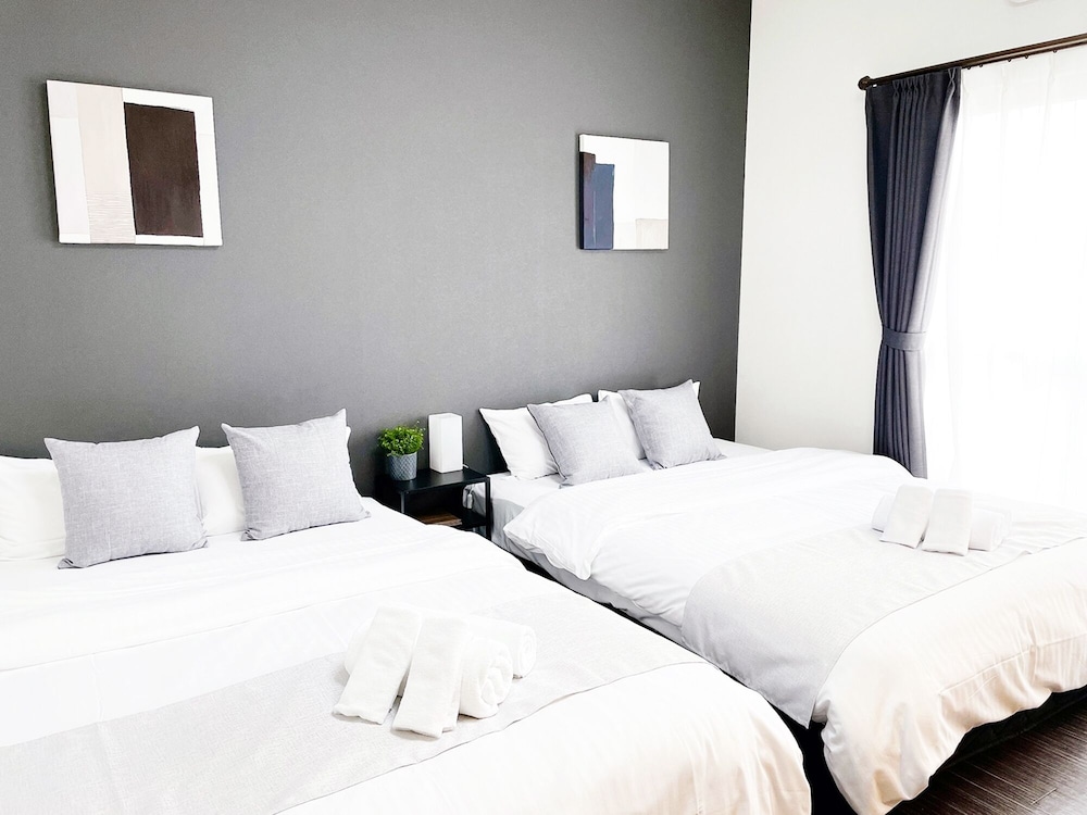 OUCHI HOTEL SUITE Temma view 2
