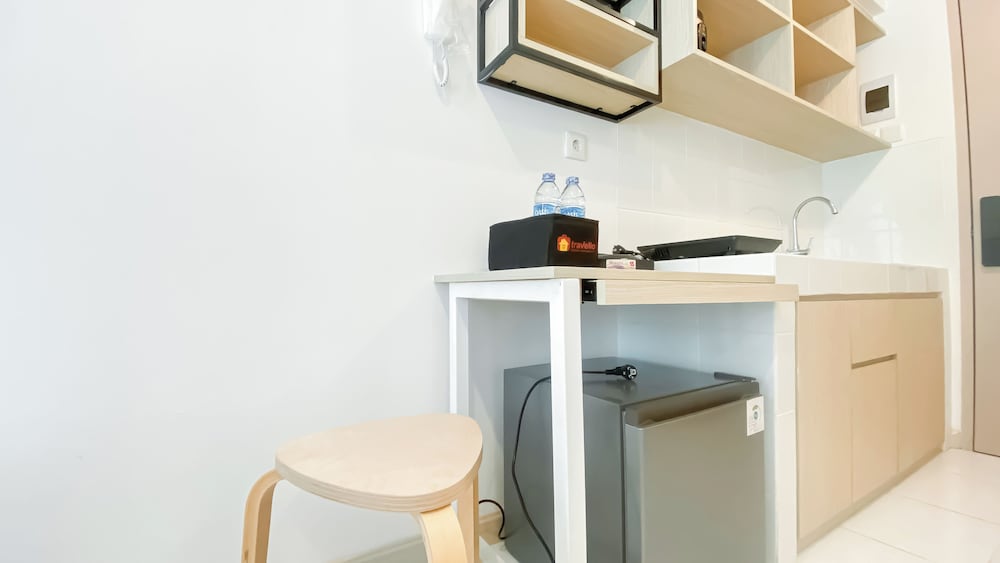 Cozy And Homey Studio At Apartment Tokyo Riverside Pik 2