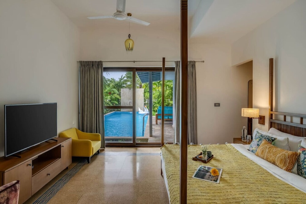 Villa Ayana 5bhk With Pool and Near the Beach