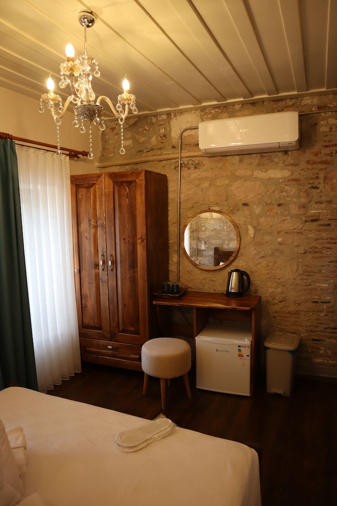 Akhan Butik Otel - Image 10