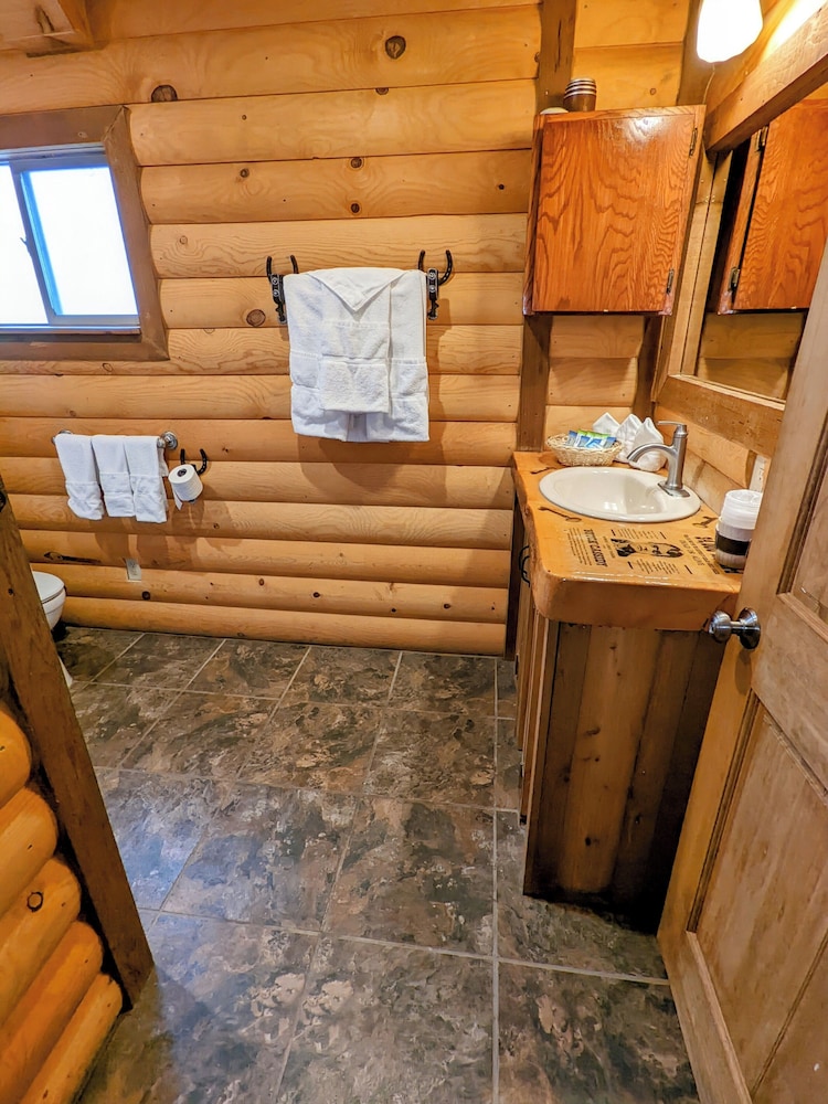 Lakeview Cabin