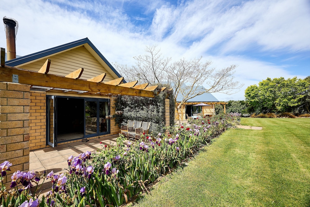Awatea Country B&B