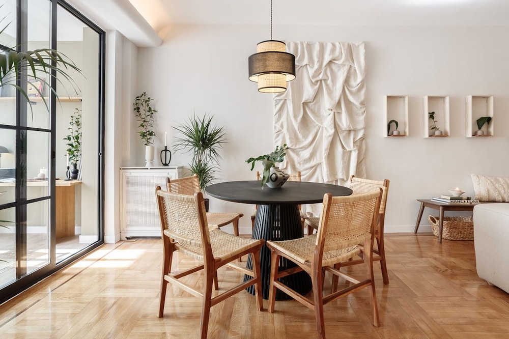 Sawa - 3 Bedrooms in Castellana