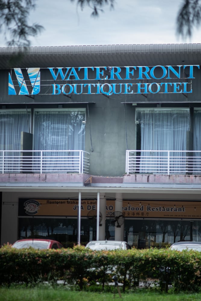 Hotel WaterFront Boutique Hotel - Image 1