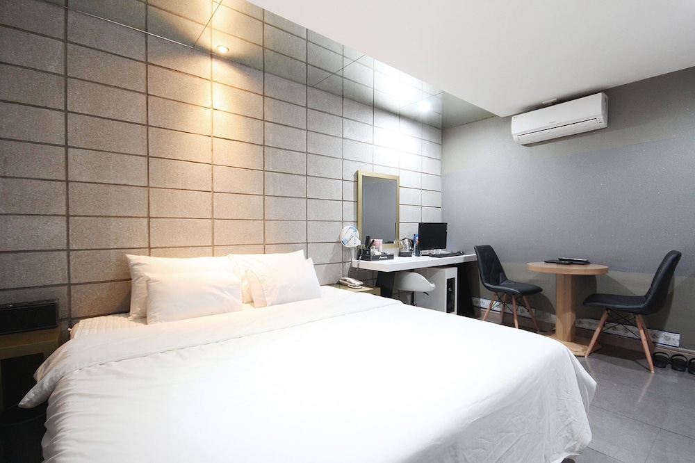 Hotel JUNE Haeundae 10