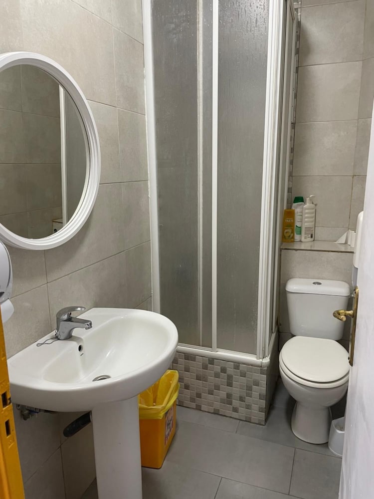 Albergue Pension Rossell