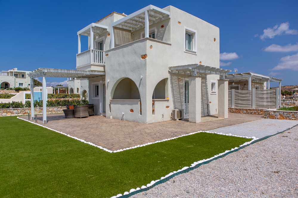 Sun and Moon Villas
