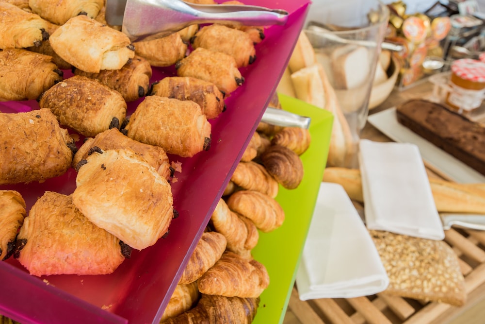 Chambray-les-Tours Vacations - ibis Styles Tours Sud - Property Image 6