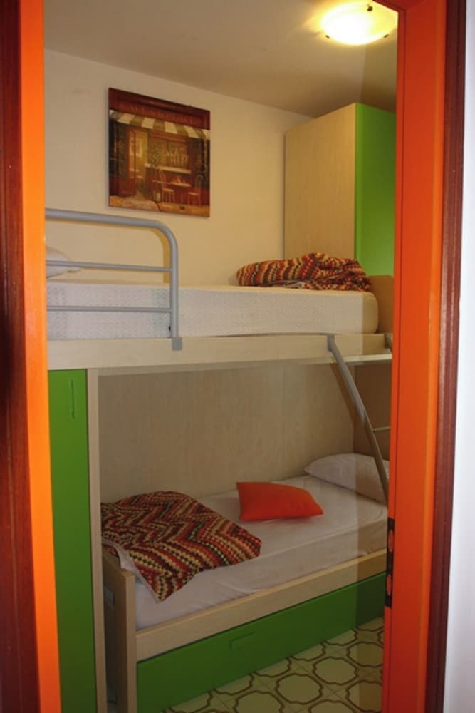 Cozy Flat Near the Beach