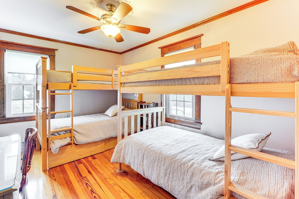 Hike, Fish, Ski & More: Spacious Gem in Catskills!