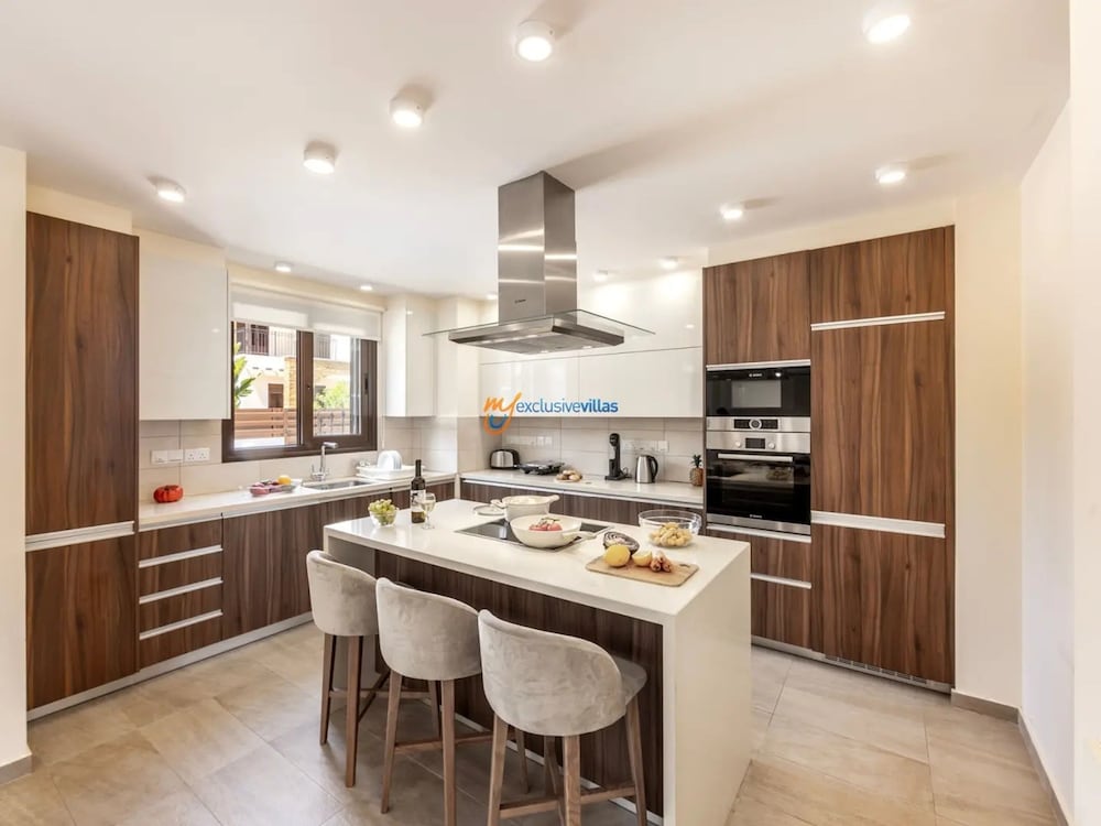 Ayia Napa Seafront Ionion Villa H5