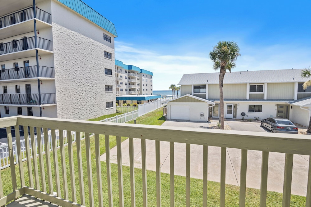 Oceanside Village C1