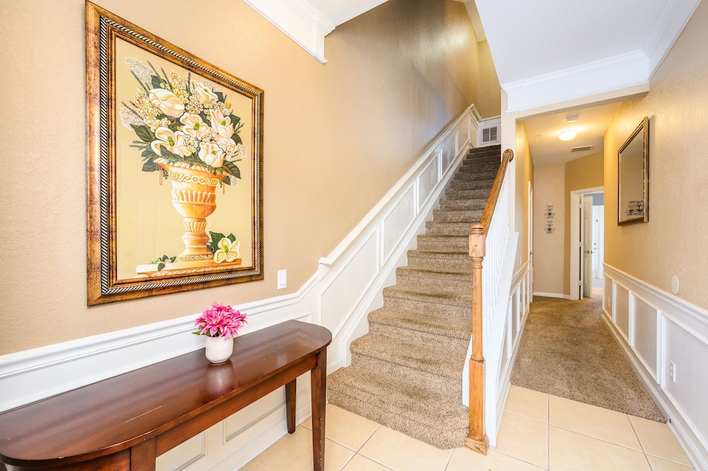 Vista Cay Resort Direct Townhomes by Millennium Management