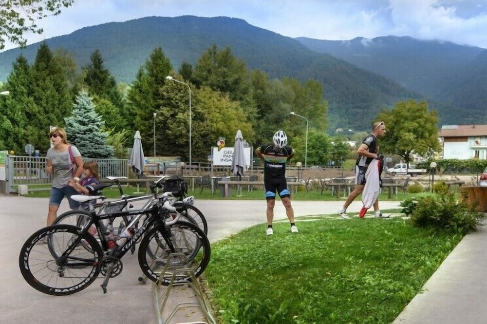 Camping Due Laghi