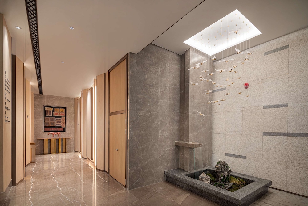 Days Hotel by Wyndham Chenzhou Beihu view 5
