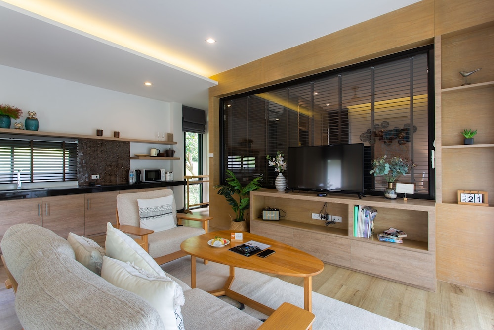 CHUZ Villas Samui