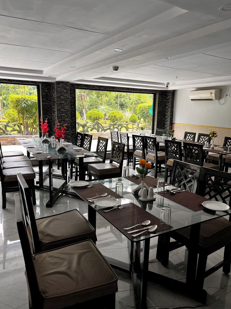 Hotel Dreamland Lataguri