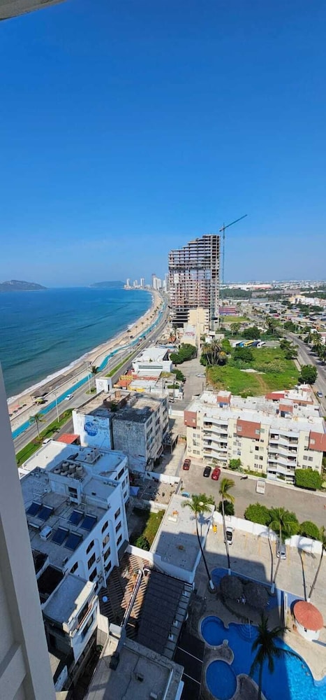 Torre 5 Mazatlán Versace Style