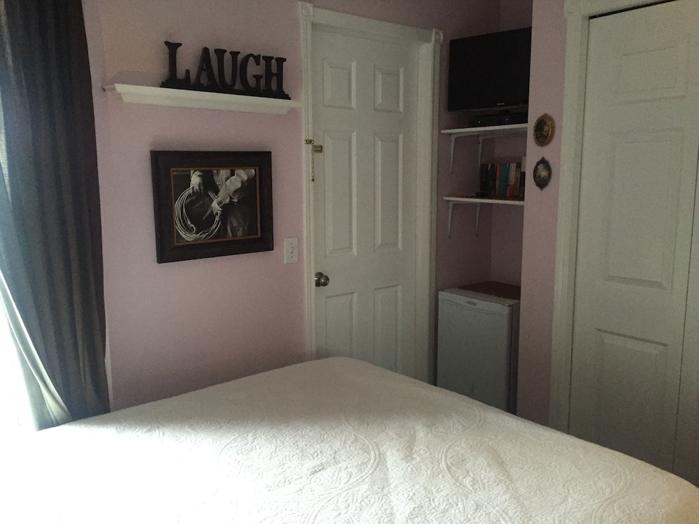 Home Sweet Hostel