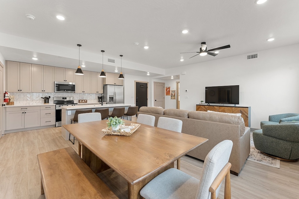 Copper House 2 Bedroom Condo