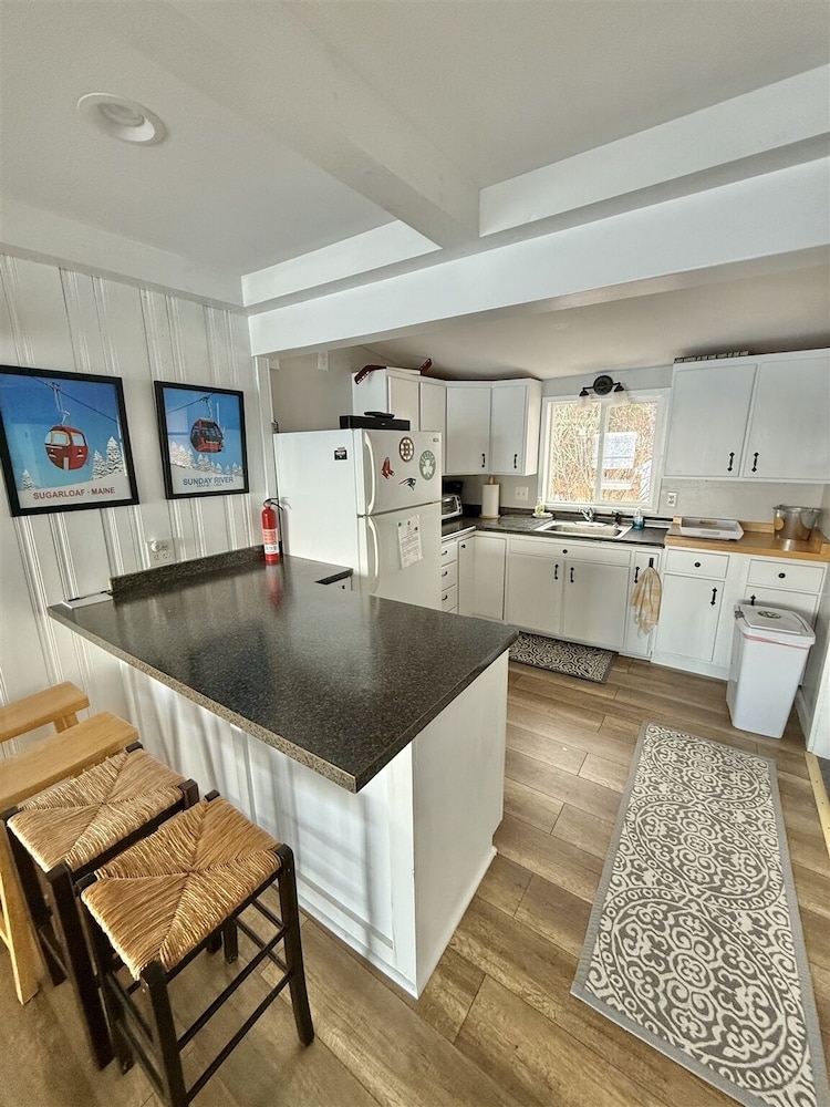 Grandview Lakefront Limit 9 4 Bedroom Home