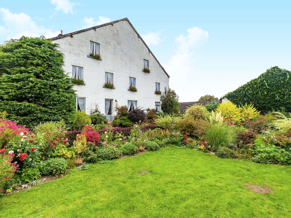 Holiday Home in Bastogne With Garden