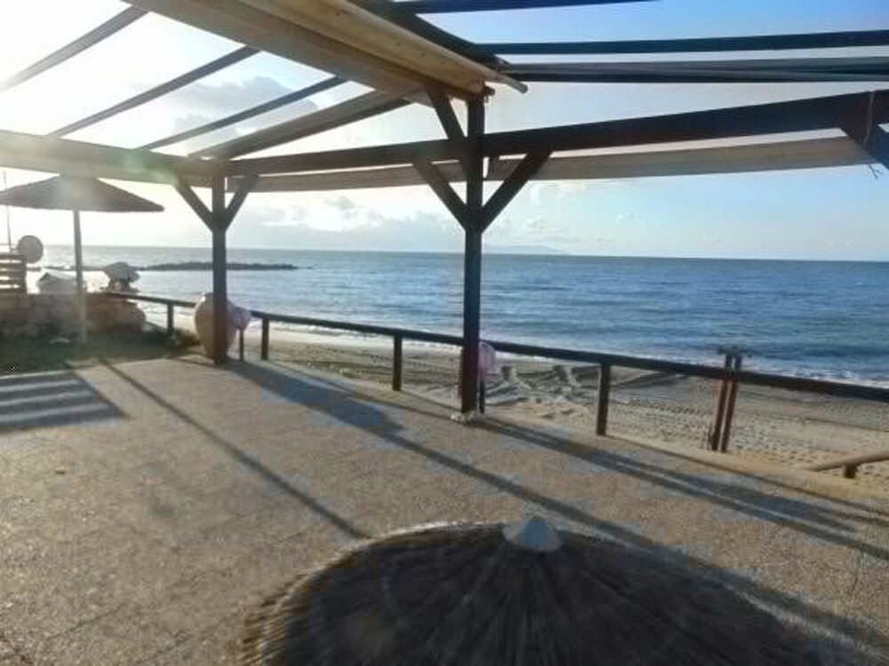 Litinas Beachfront Apartment