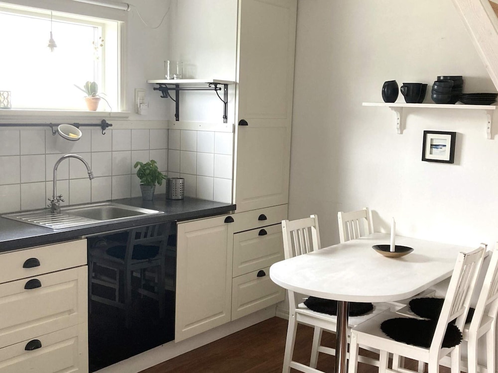 3 Person Holiday Home in Ronnang-by Traum
