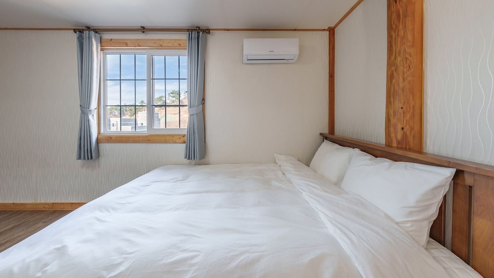 Daecheon Ocean Forest Pension
