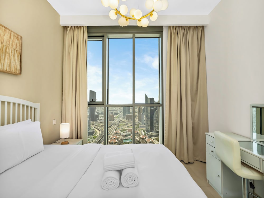 High Floor Burj Views over Dubai Mall