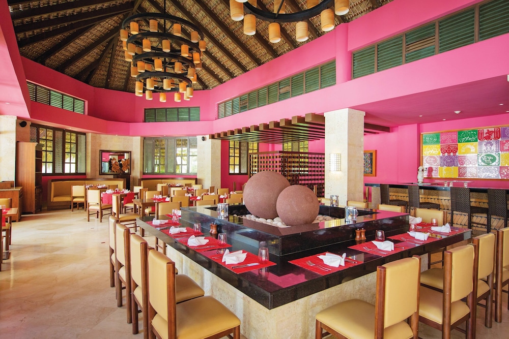 Royalton Hideaway Punta Cana, An Autograph Collection All-Inclusive Resort & Casino – Adults Only photo 60 of 147