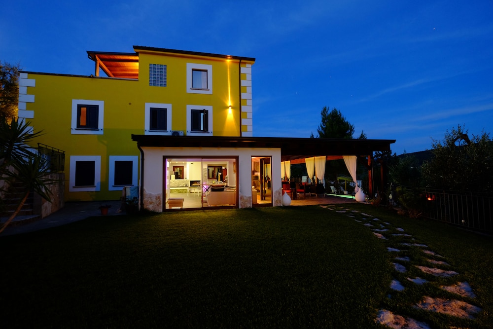 Borgo del Nespolo