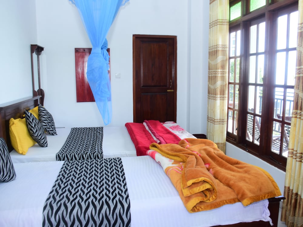 Grand View Guest House & Restaurant