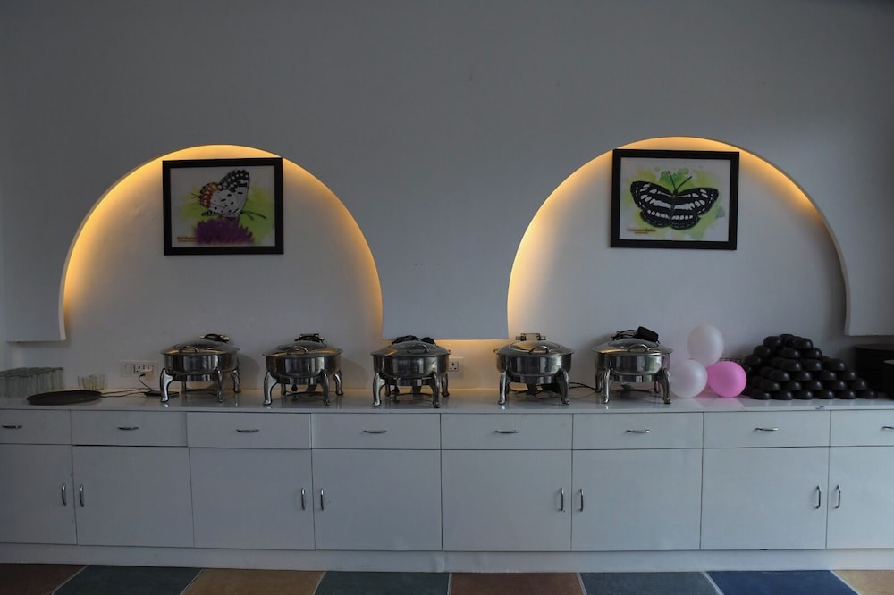 PRAKARAM RESORT AND CAFE