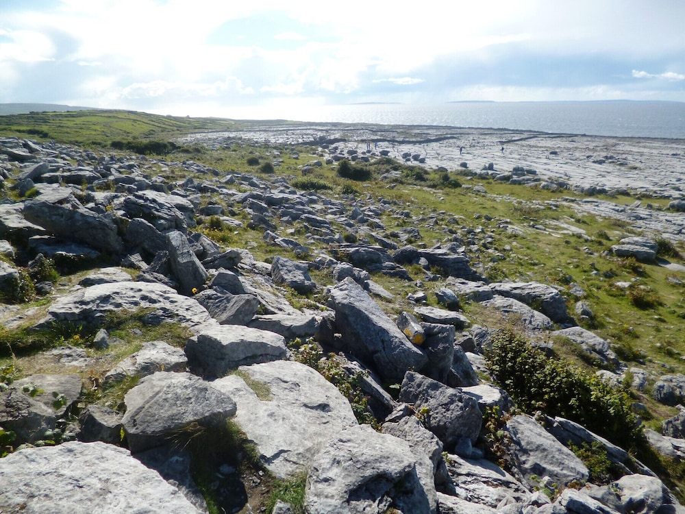 KINVARA SUITES